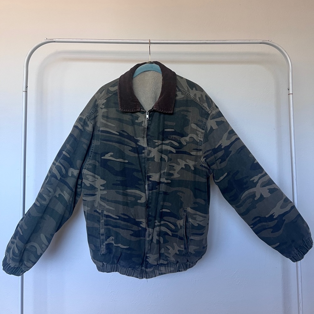 Camouflage Bomber Jacket with fleece sherpa lining